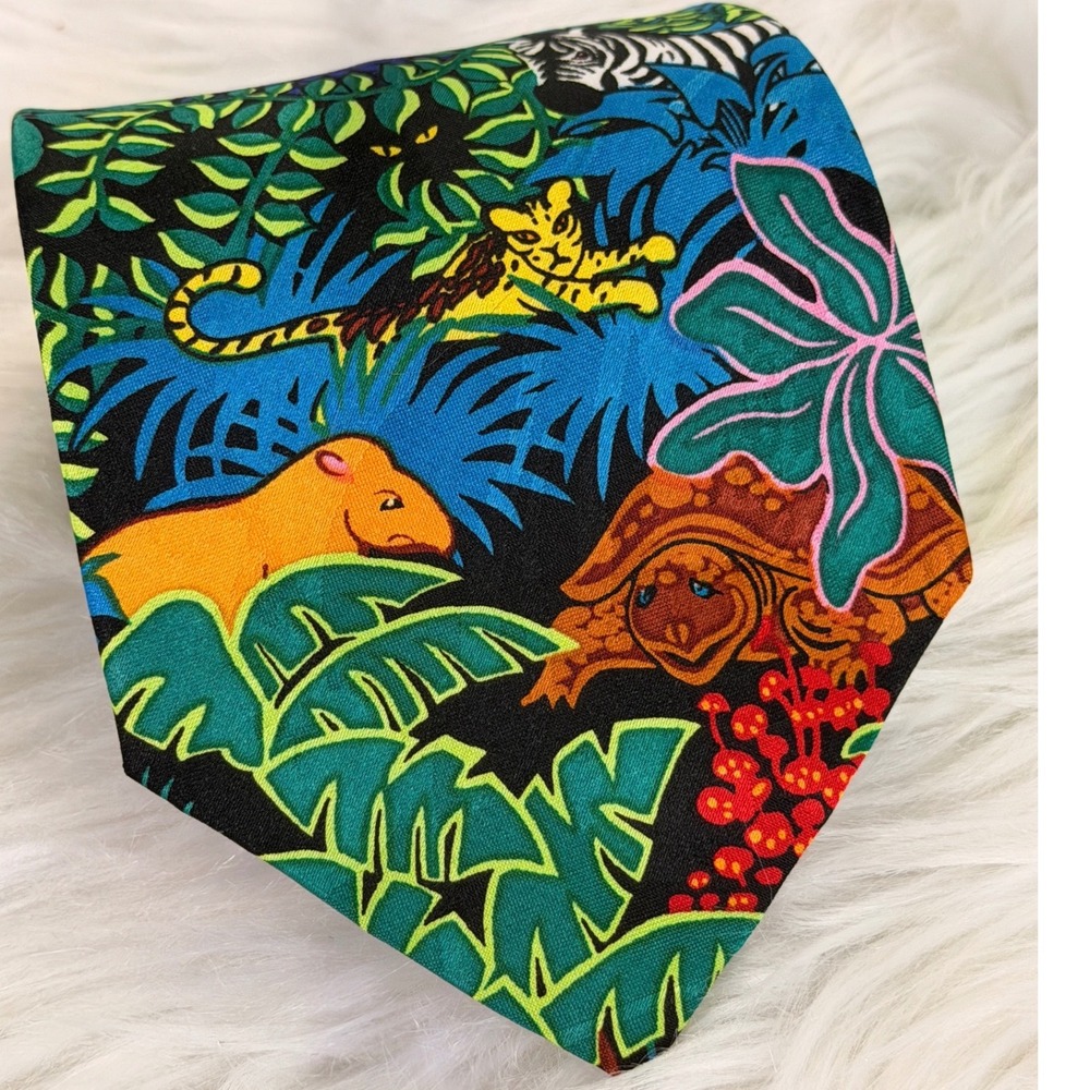 Surrey Mens Vintage Jungle Animal Print Silk-Look Novelty Tie Multicolor 861